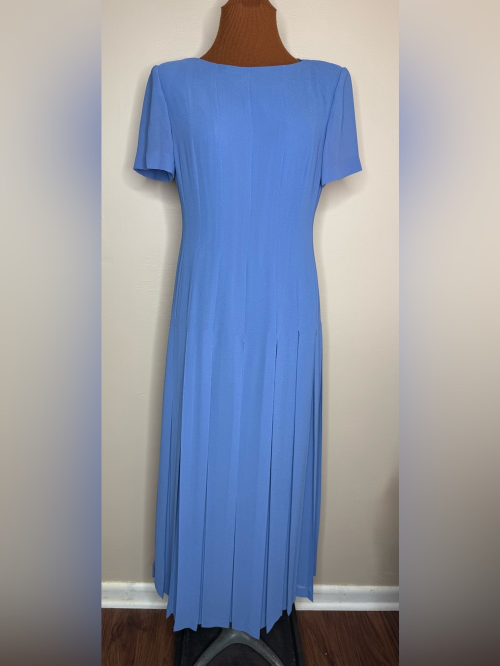 Cynthia Howie Periwinkle Midi Dress Short Sleeves Knife Pleats Suze 4